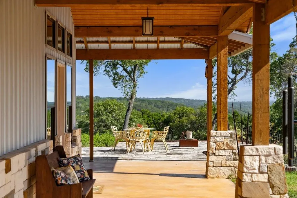 1101 Windy Hills Road Dripping Springs TX 78620