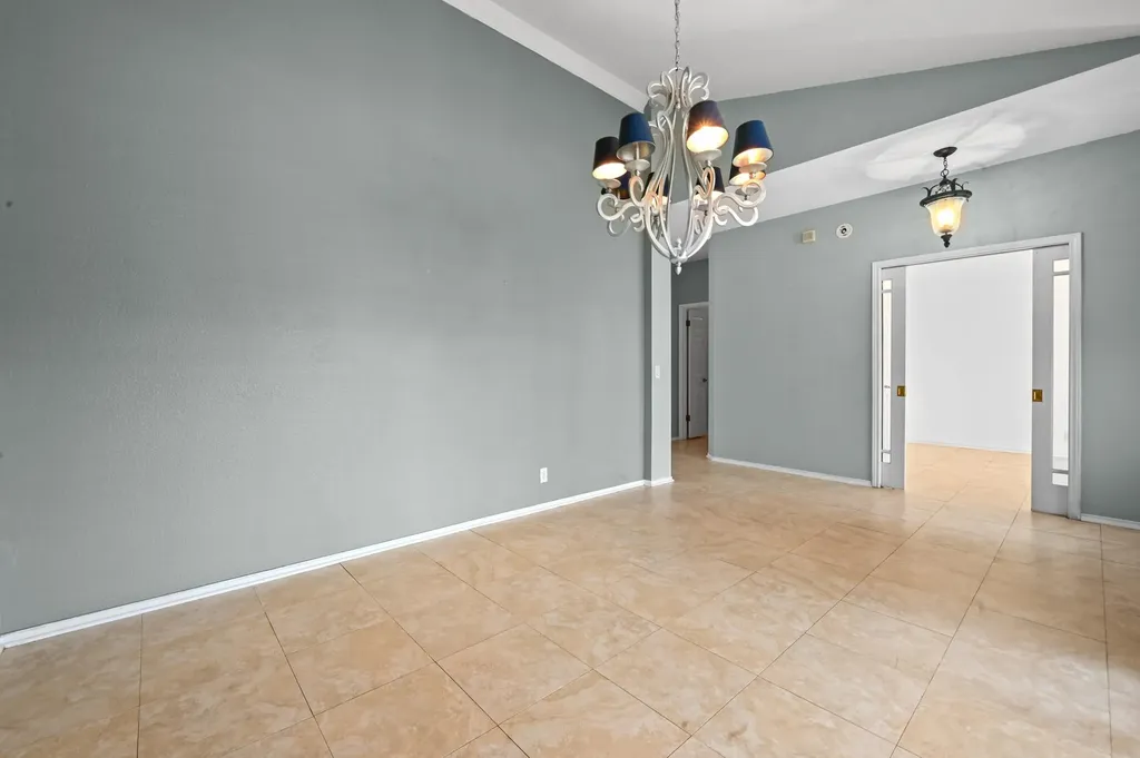 5313 Moon Shadow Drive Austin TX 78735