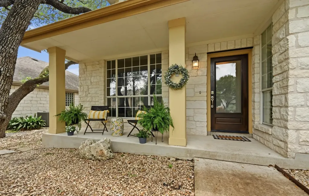 5313 Moon Shadow Drive Austin TX 78735