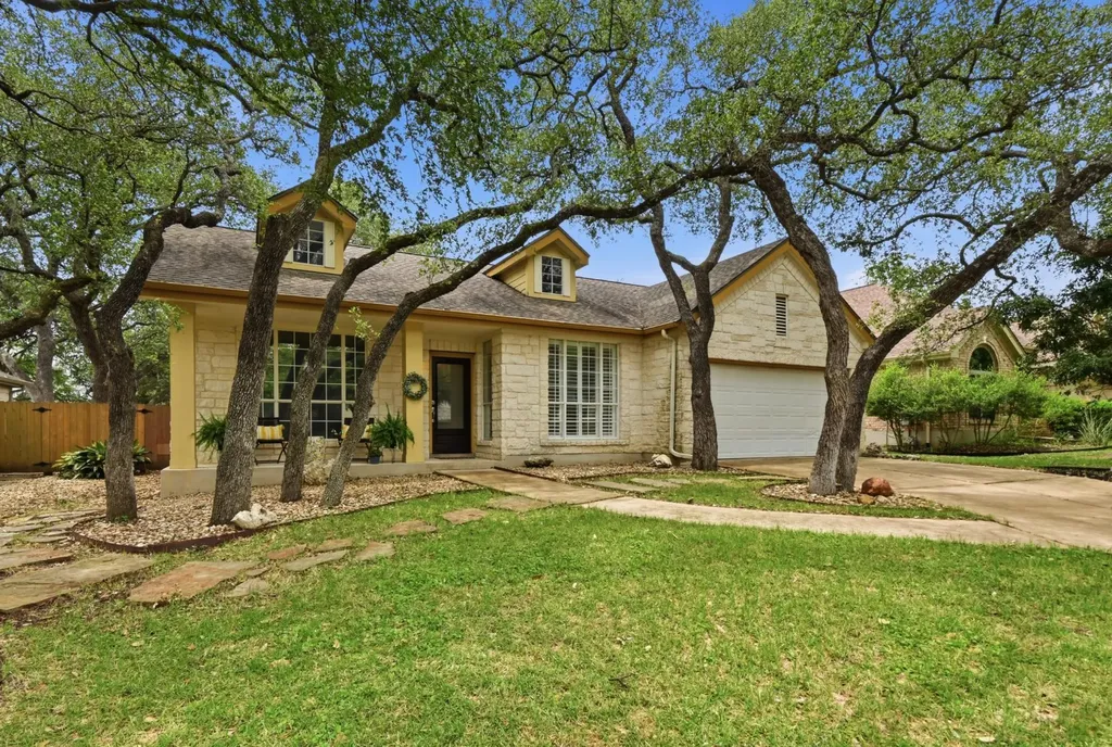 5313 Moon Shadow Drive Austin TX 78735