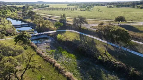 157 Chick Ranch Loop Blanco TX 78606