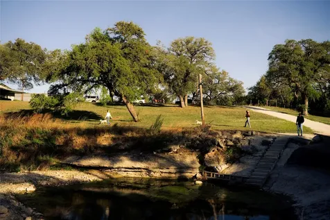 157 Chick Ranch Loop Blanco TX 78606