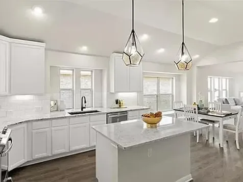 112 Falkland Street Hutto TX 78634