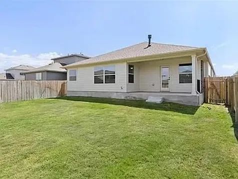 112 Falkland Street Hutto TX 78634