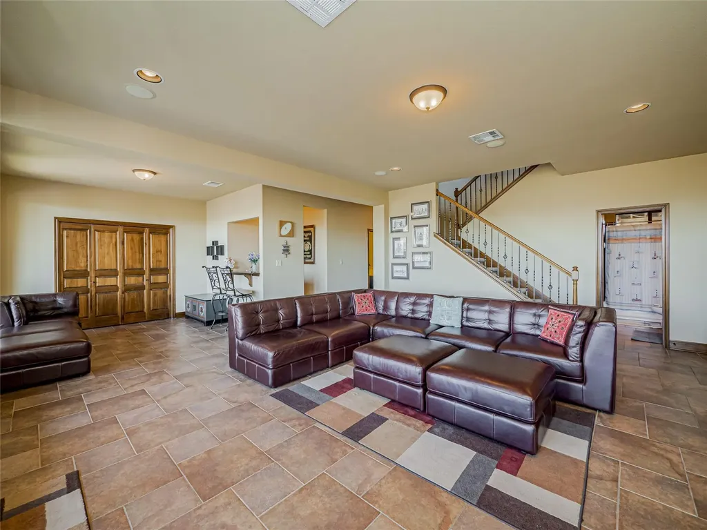 21012 North Ridge Street Lago Vista TX 78645
