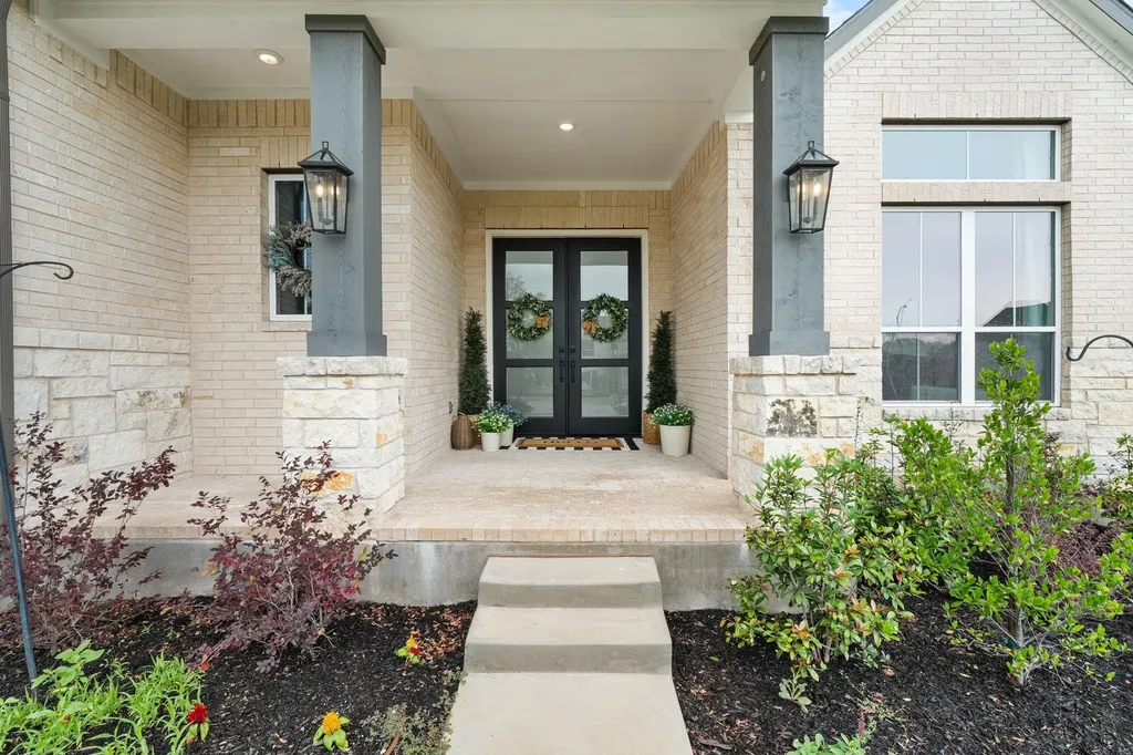 515 Watershield Cove Georgetown TX 78633