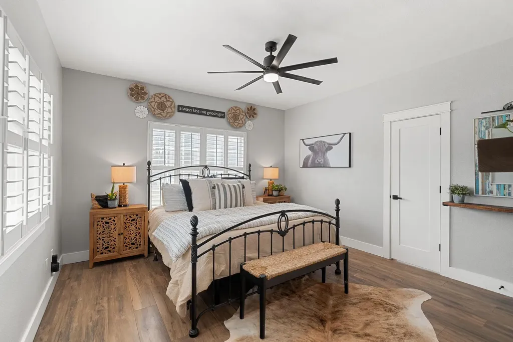 140 Shin Oak Lane Liberty Hill TX 78642
