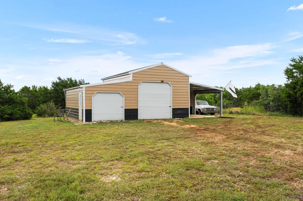 140 Shin Oak Lane Liberty Hill TX 78642