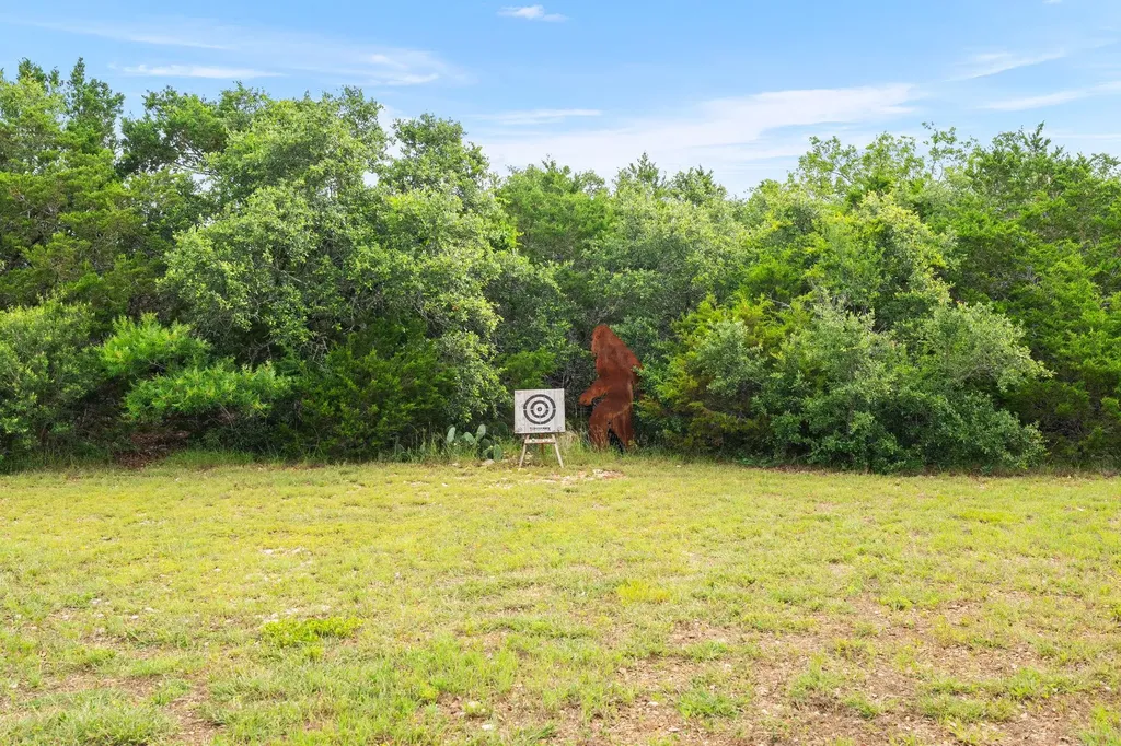 140 Shin Oak Lane Liberty Hill TX 78642