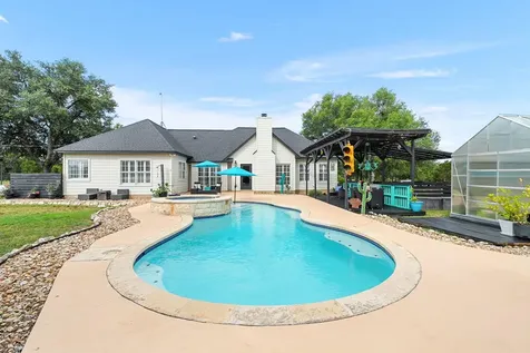 140 Shin Oak Lane Liberty Hill TX 78642