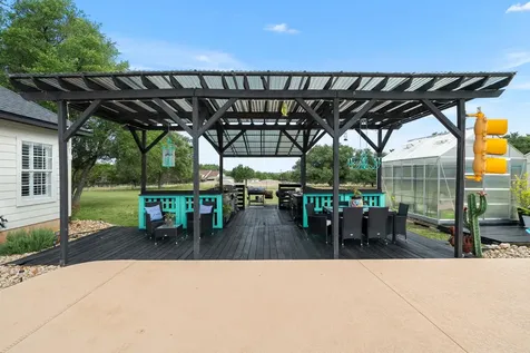 140 Shin Oak Lane Liberty Hill TX 78642
