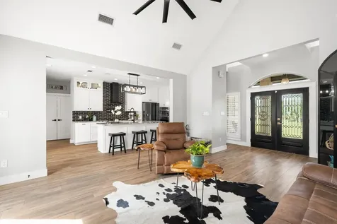 140 Shin Oak Lane Liberty Hill TX 78642