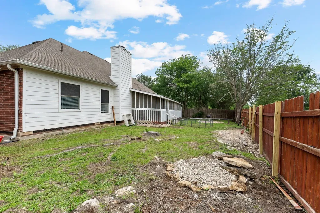 11737 Rydalwater Lane Austin TX 78754