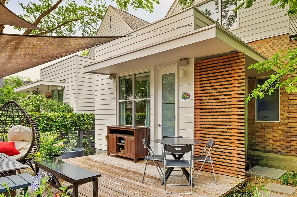 608 W Annie Street Austin TX 78704