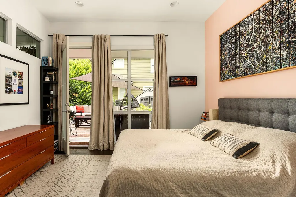 608 W Annie Street Austin TX 78704