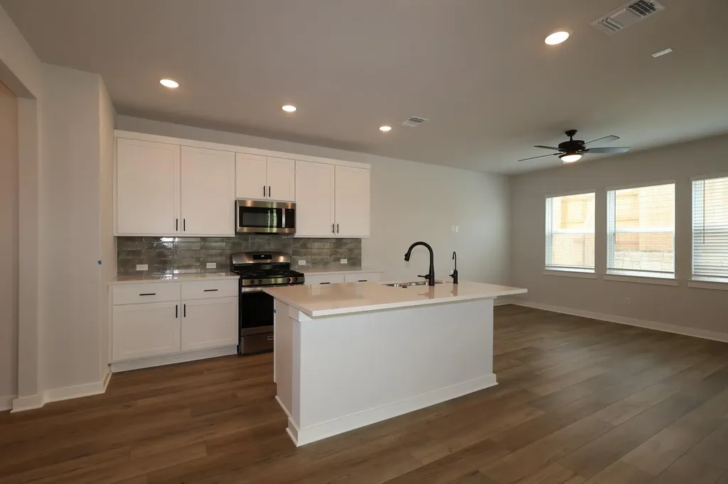 206 Marie Way Georgetown TX 78626