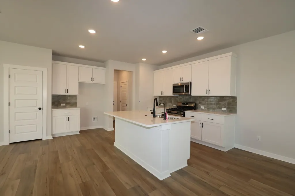 206 Marie Way Georgetown TX 78626