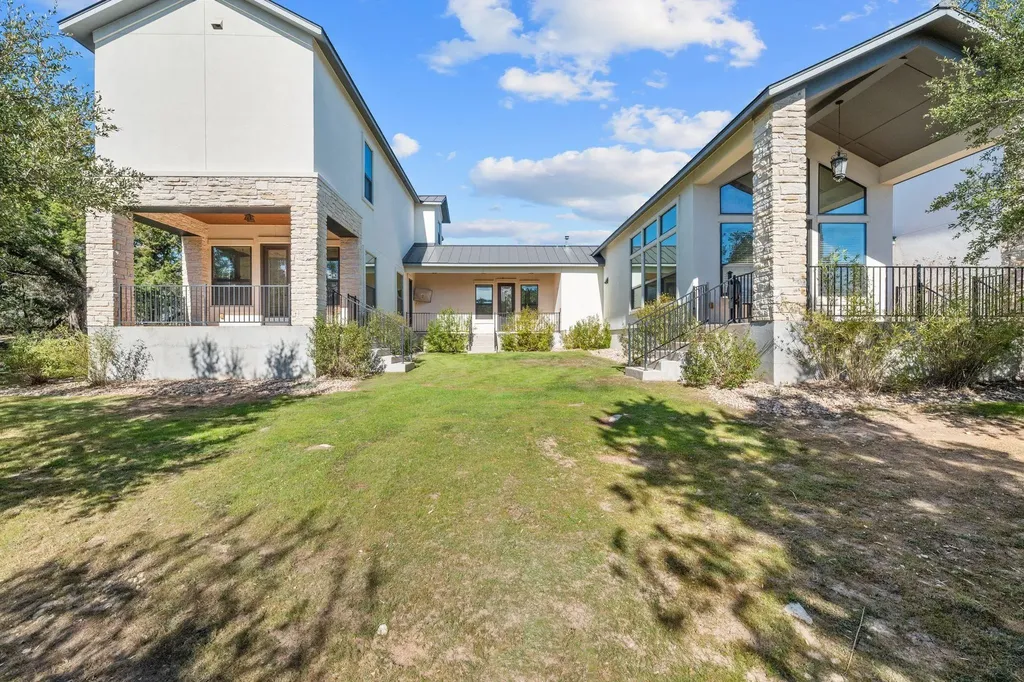 20607 Thurman Bend Road Spicewood TX 78669