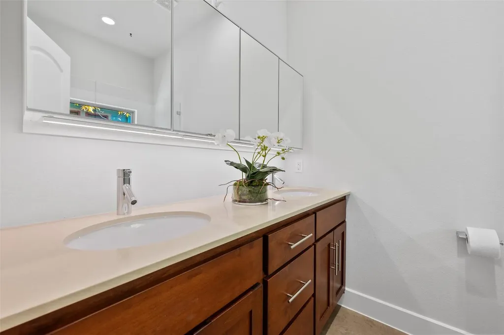 1800 Poquito Street Austin TX 78702