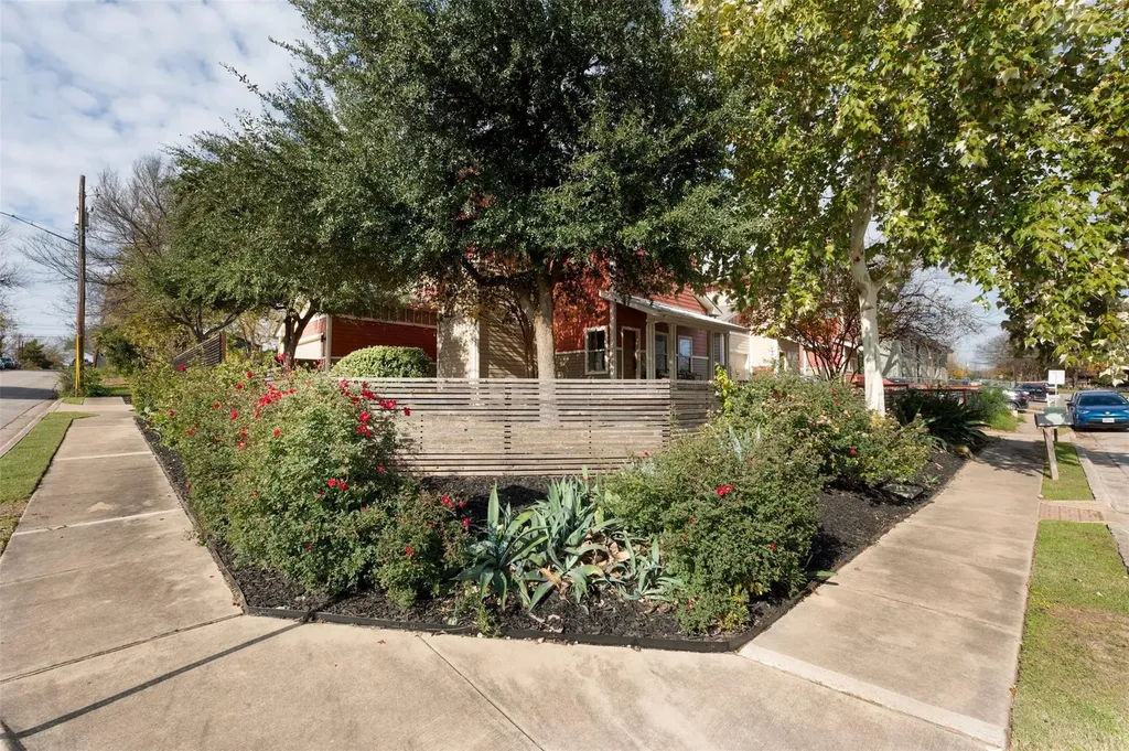 1800 Poquito Street Austin TX 78702