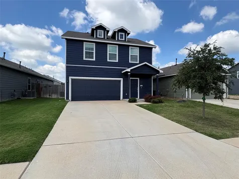 566 Gabbro Gardens Maxwell TX 78656