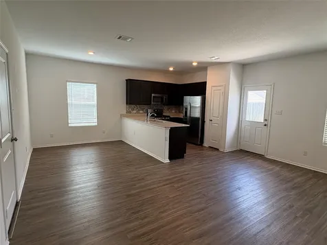 566 Gabbro Gardens Maxwell TX 78656