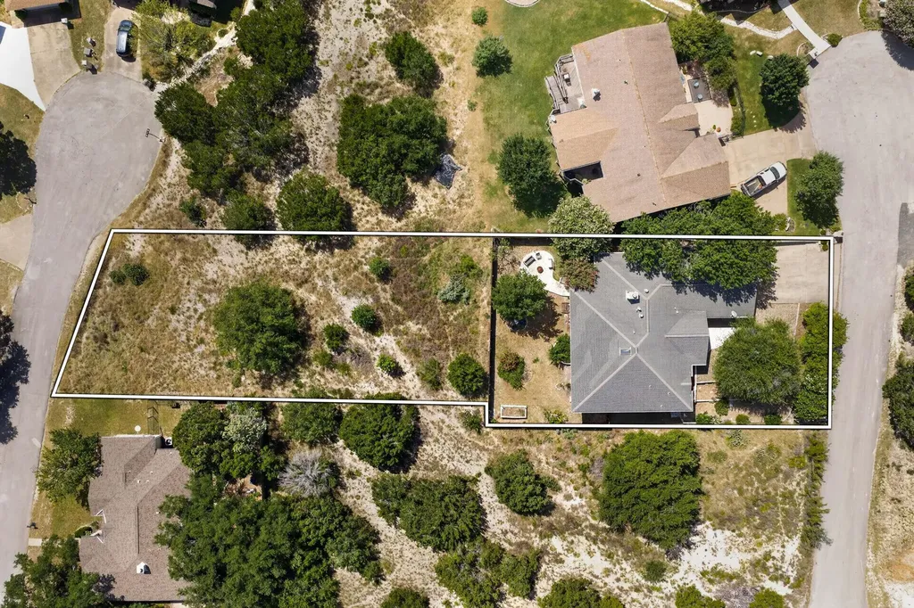 20802 Madison Cove Lago Vista TX 78645
