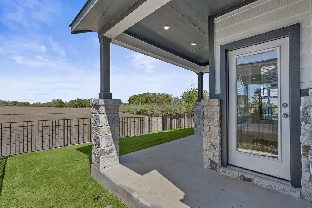 2212A Cornfield Drive Pflugerville TX 78660