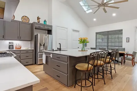 346 The Oaks Boulevard Elgin TX 78621