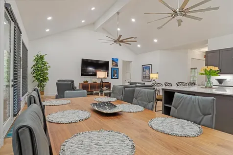 346 The Oaks Boulevard Elgin TX 78621