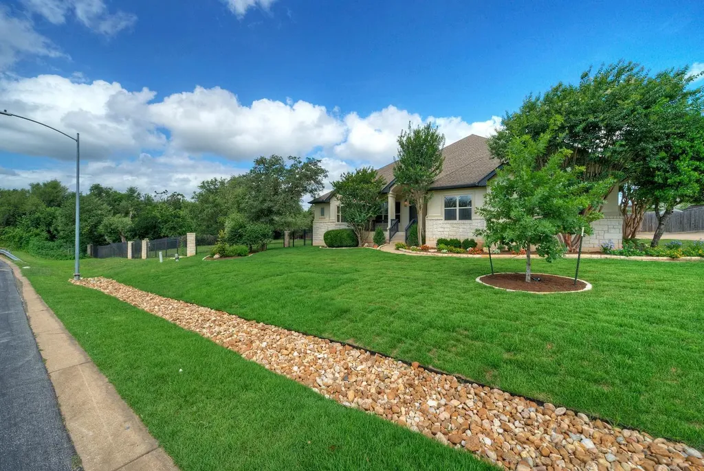 12012 Uplands Ridge Drive Bee Cave TX 78738