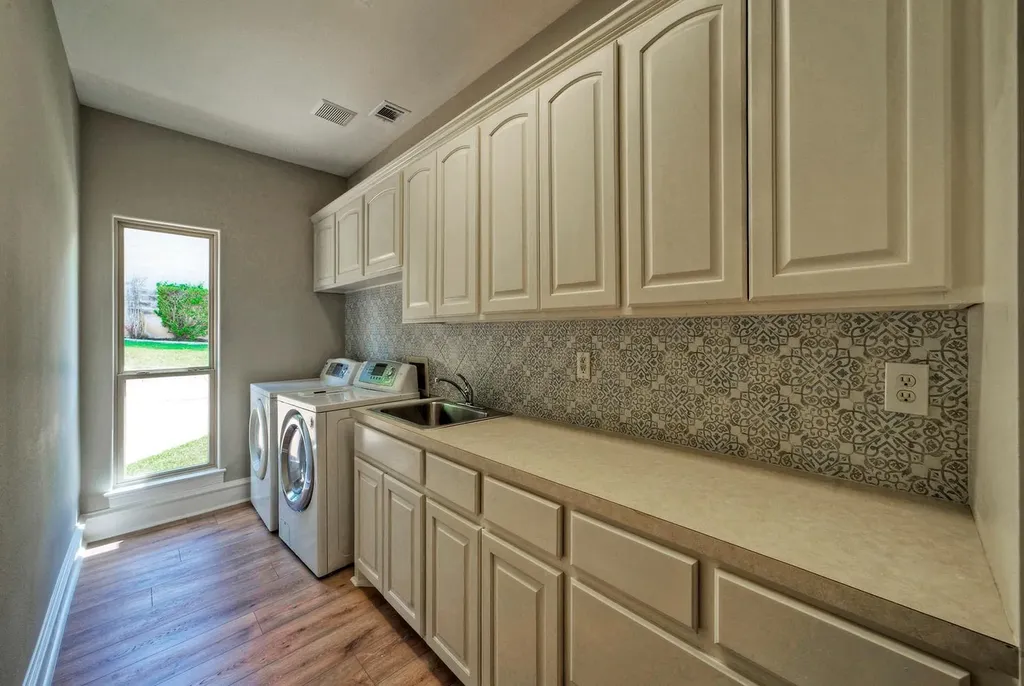 12012 Uplands Ridge Drive Bee Cave TX 78738
