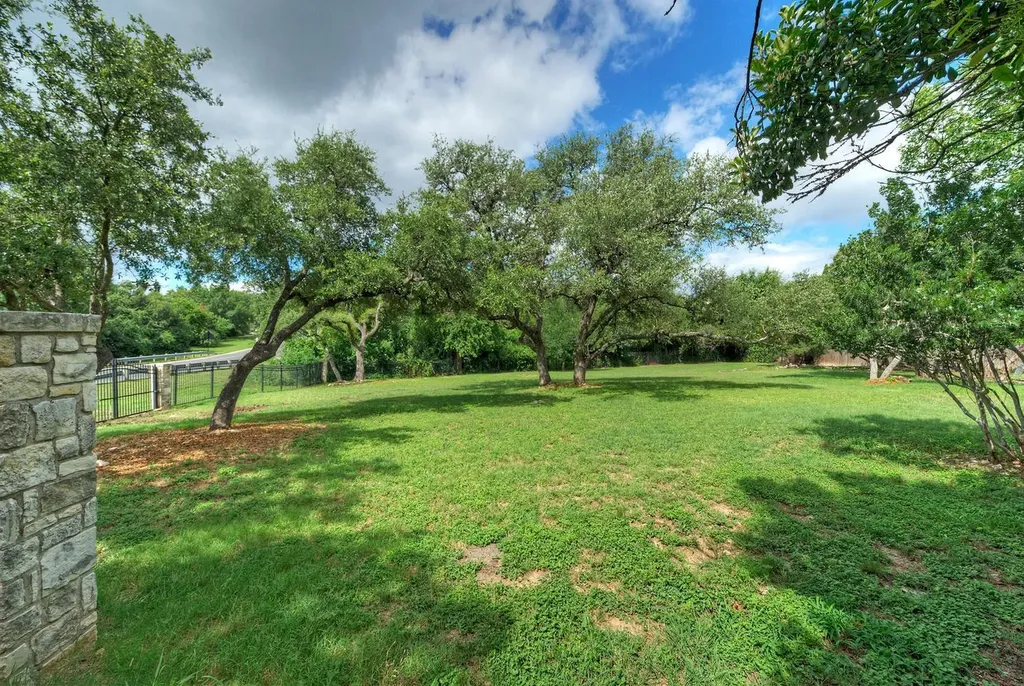 12012 Uplands Ridge Drive Bee Cave TX 78738