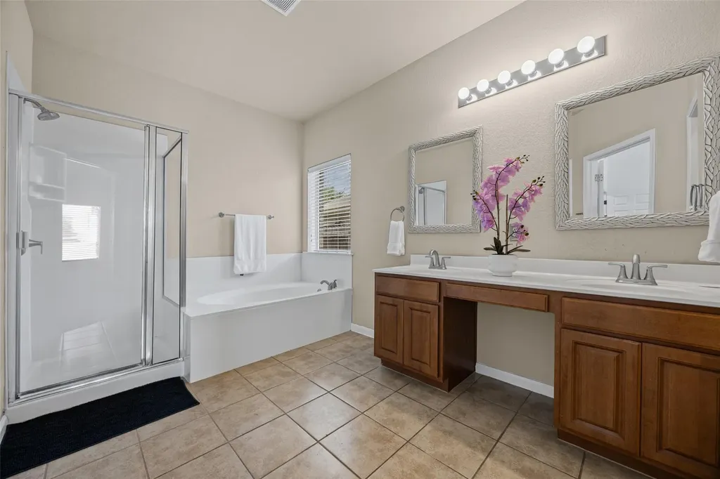 4506 Western Lake Drive Round Rock TX 78665