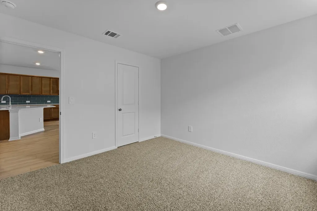 2552 Whittler Road Leander TX 78641