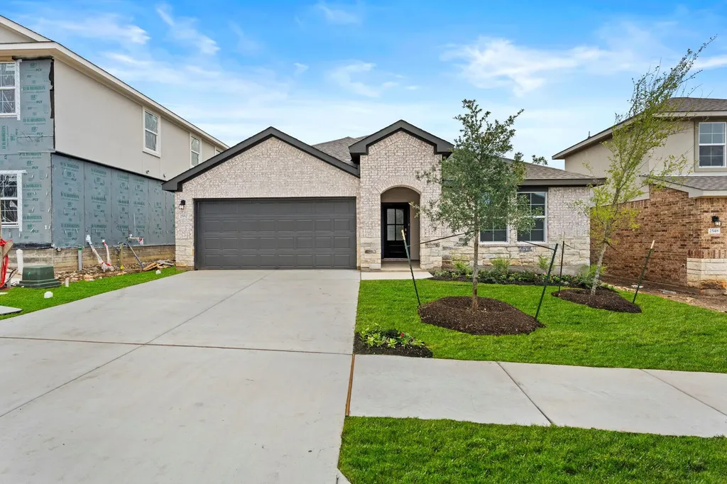 2552 Whittler Road Leander TX 78641