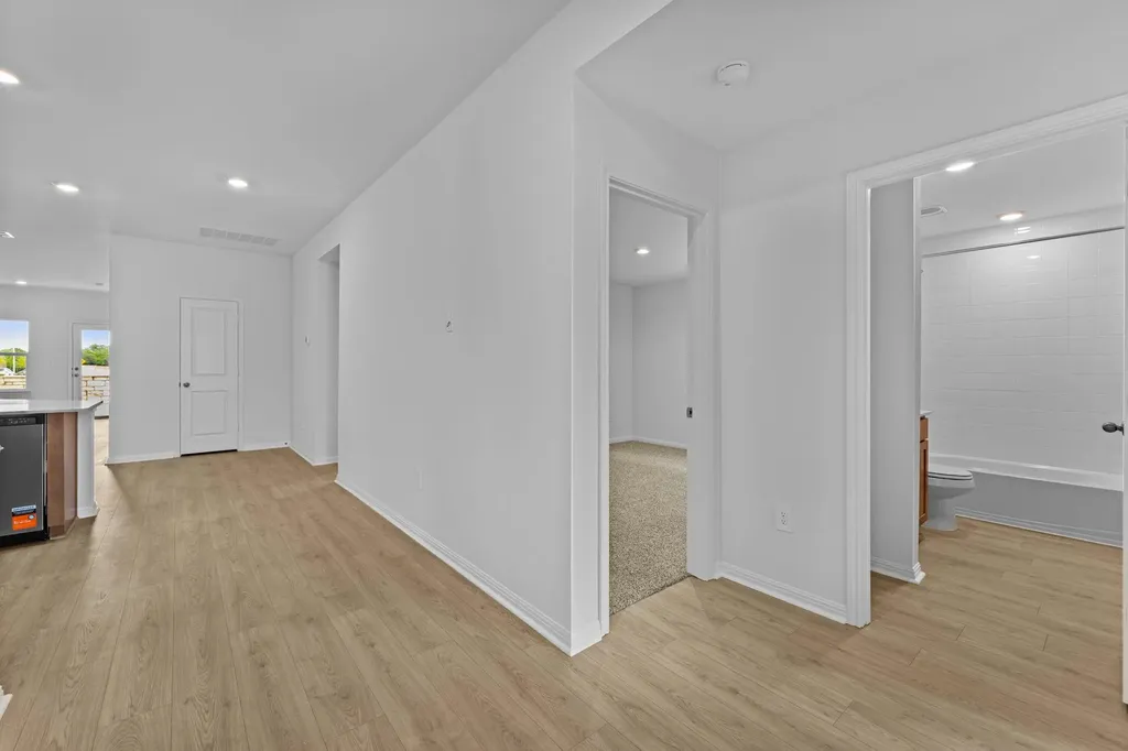 2552 Whittler Road Leander TX 78641