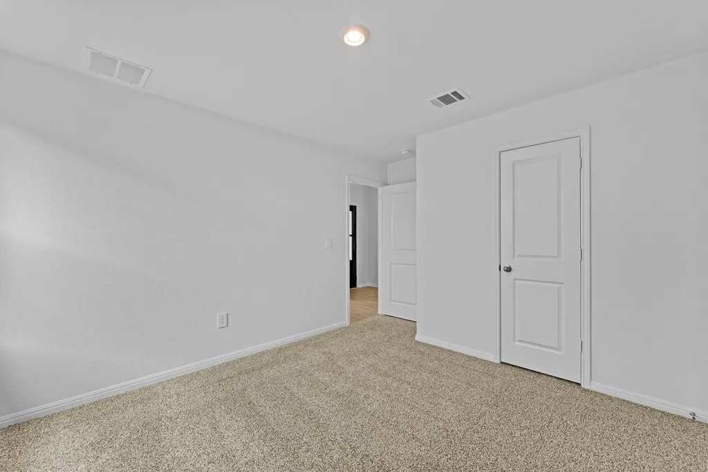2552 Whittler Road Leander TX 78641