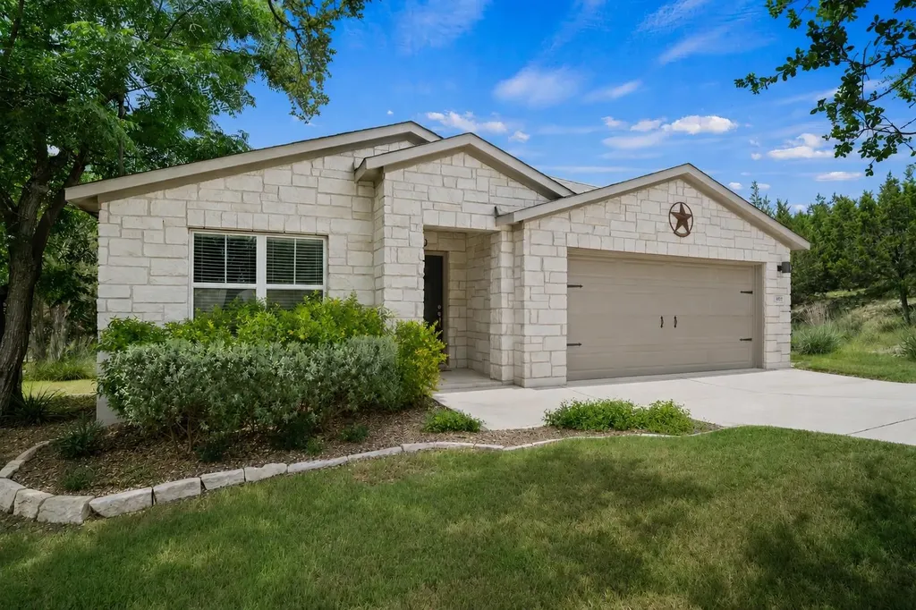 4202 Glendale Lane Lago Vista TX 78645