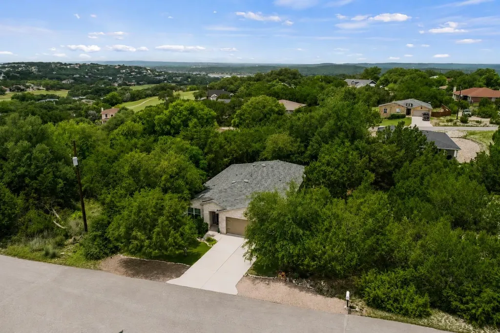 4202 Glendale Lane Lago Vista TX 78645