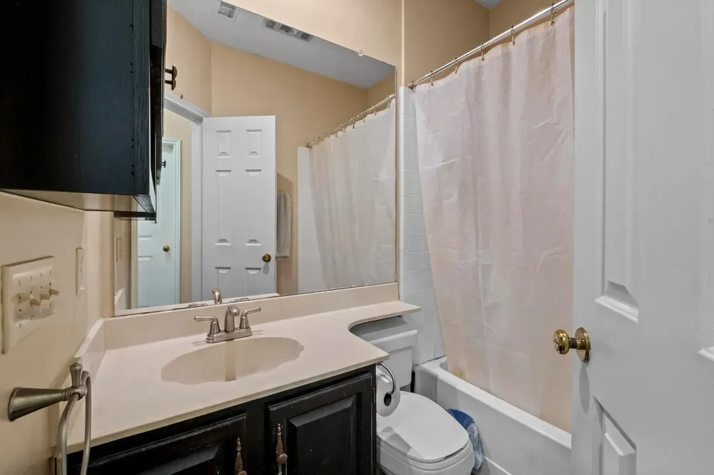 915 W 22nd 1/2 Street Austin TX 78705