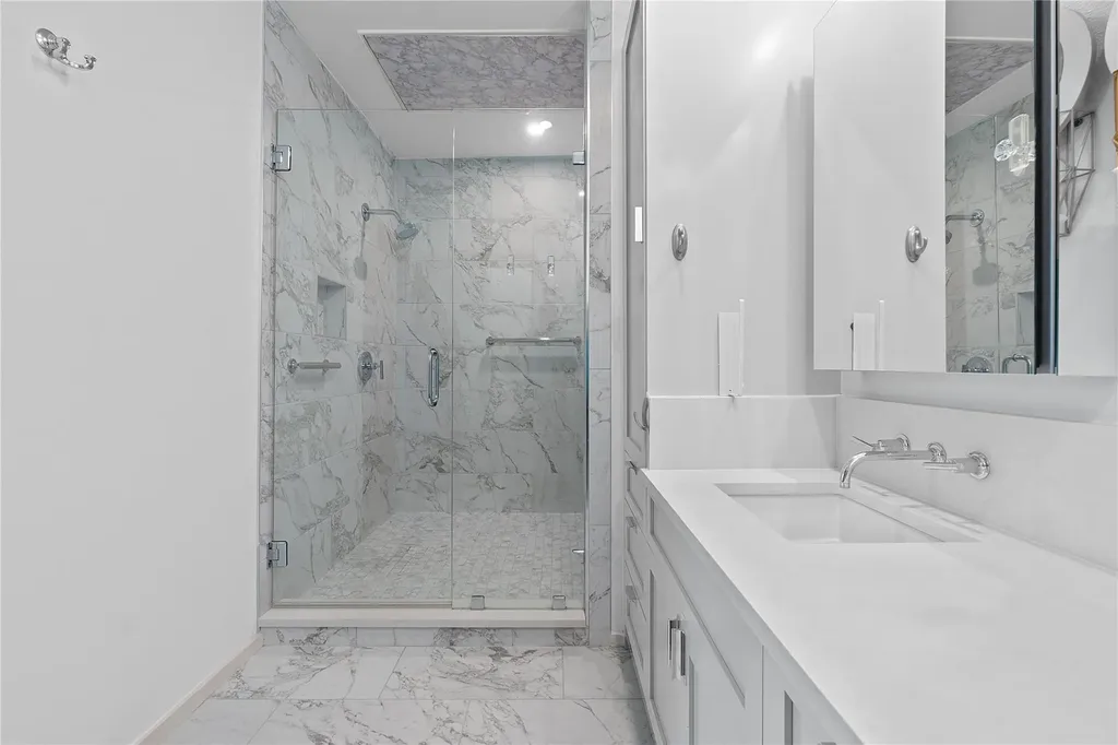 1600 Barton Springs Road Austin TX 78704
