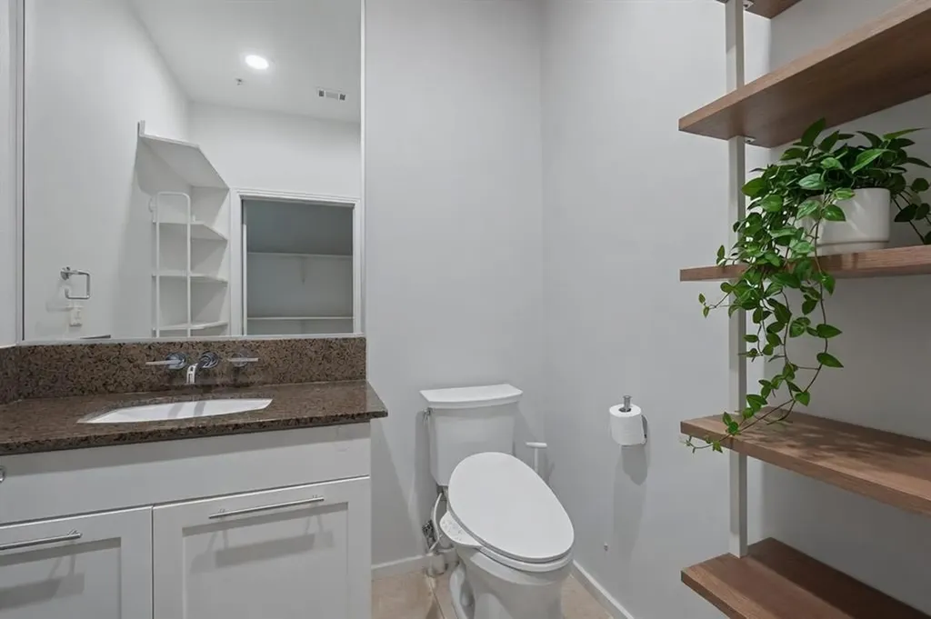 1600 Barton Springs Road Austin TX 78704