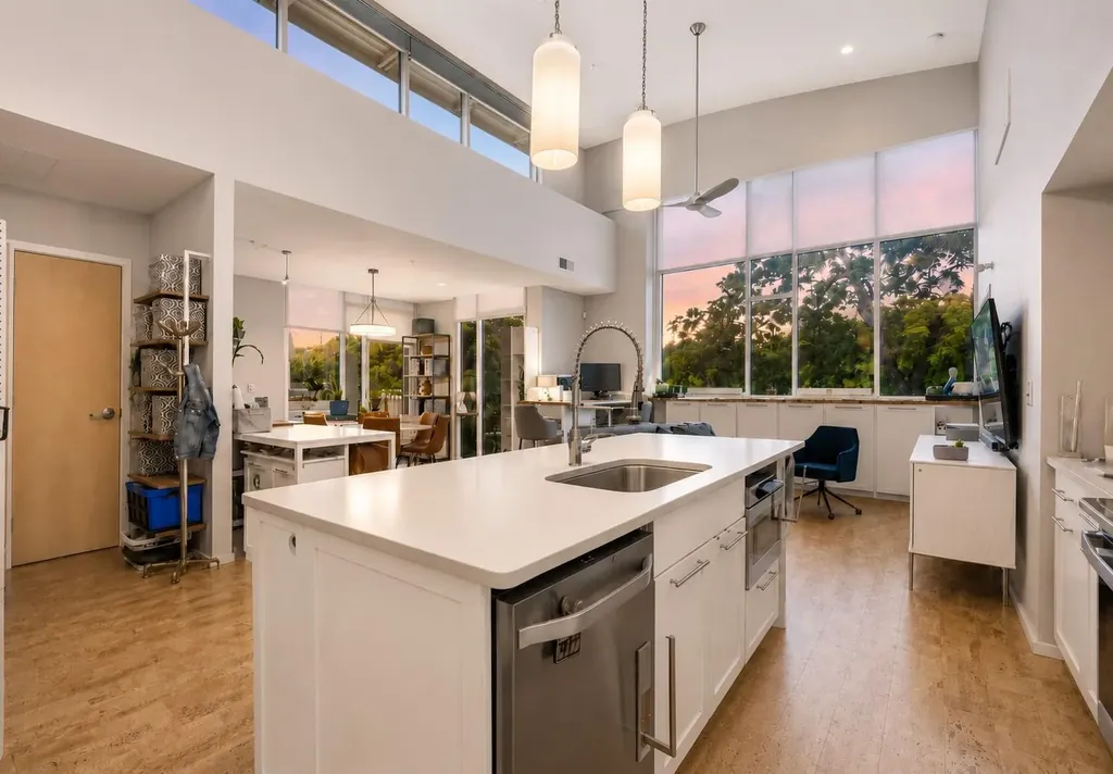 1600 Barton Springs Road Austin TX 78704