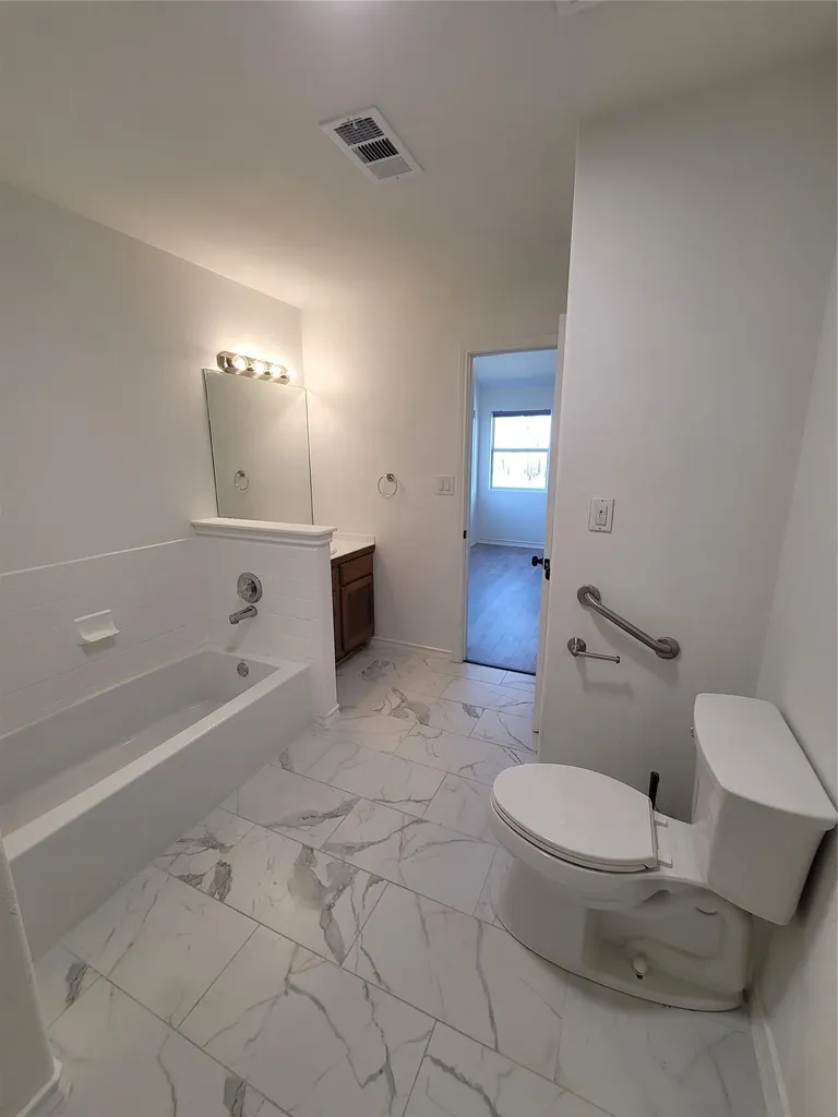 208 Newcastle Drive Red Rock TX 78662