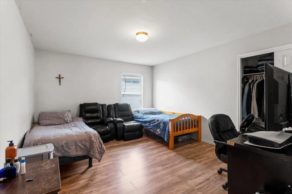 5105 Bantom Woods Bend Austin TX 78724