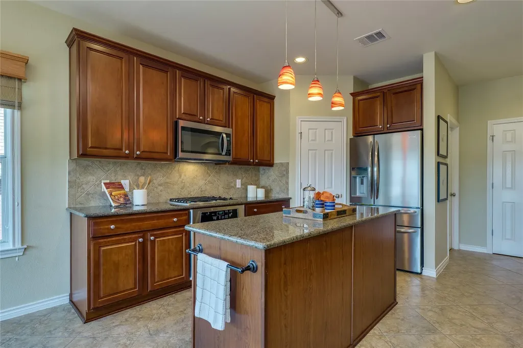 2412 Guara Drive Cedar Park TX 78613