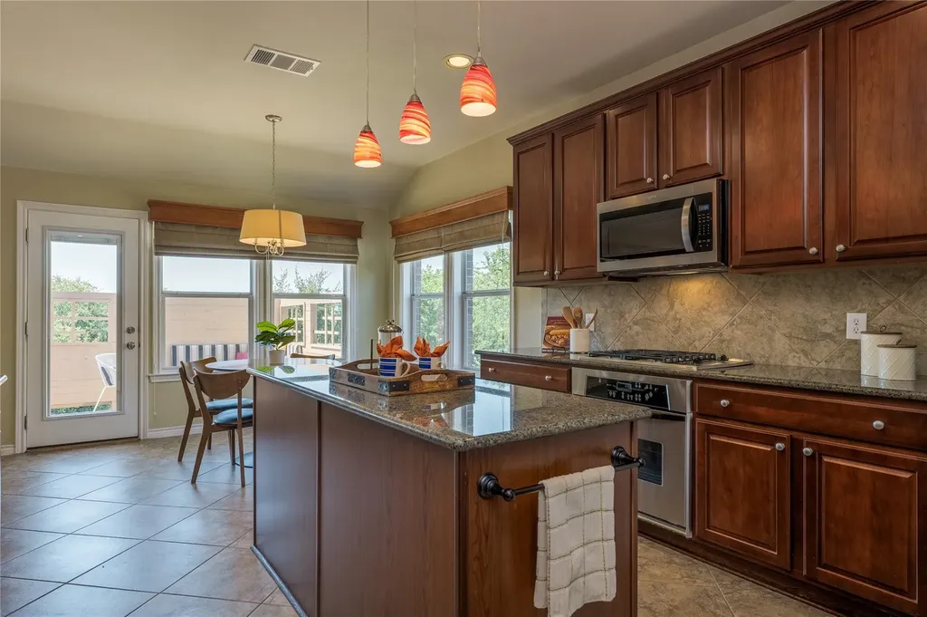 2412 Guara Drive Cedar Park TX 78613
