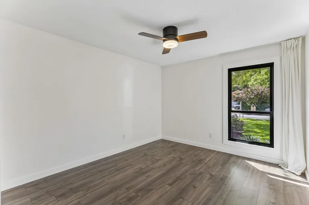 6108 Bridlington Circle Austin TX 78745