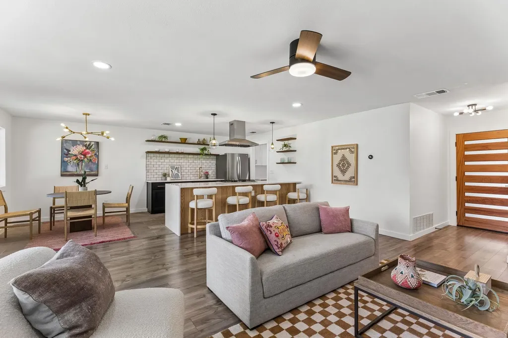 6108 Bridlington Circle Austin TX 78745